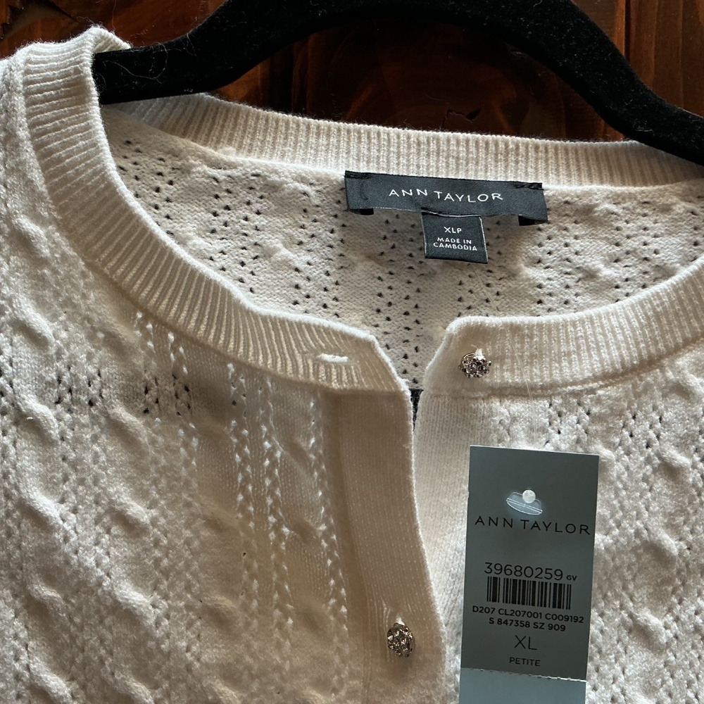 Ann Taylor Sweater - Picture 2 of 3